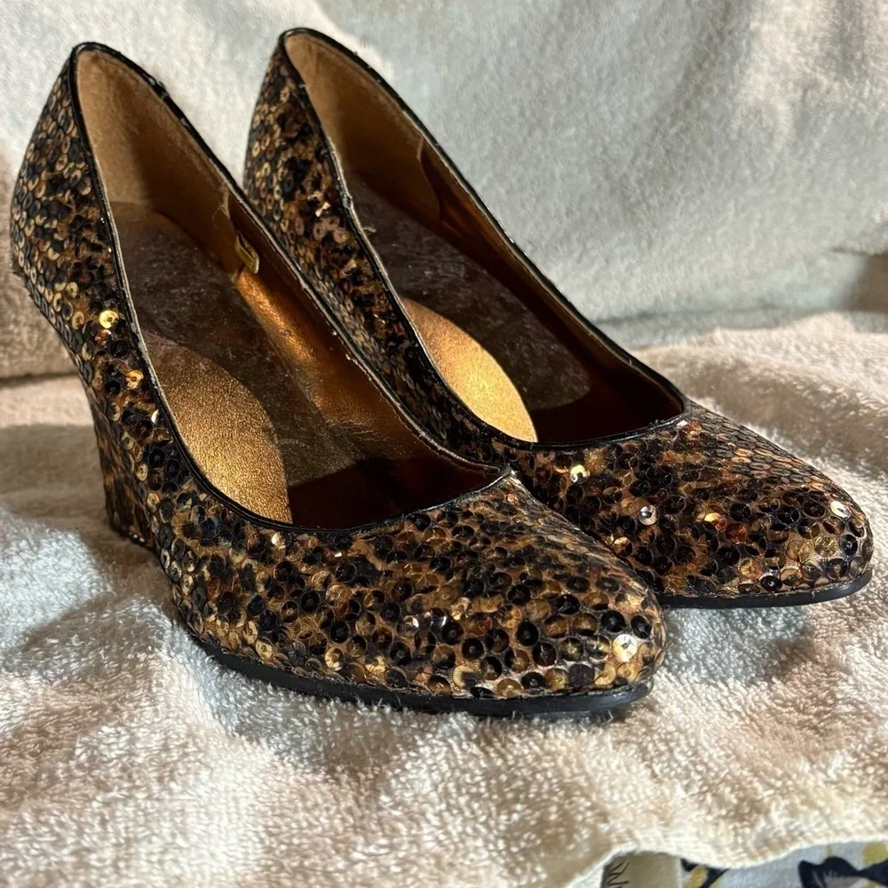 Chic Brown and Black Wedge Heels with Sequined Glamour